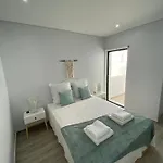 Apartment T2 *