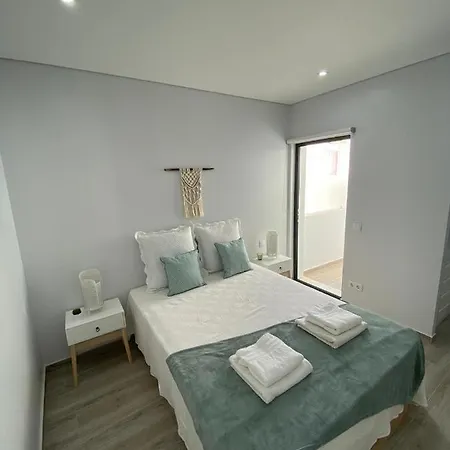 Διαμέρισμα T2 *